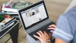 Scammers are using fake news, malicious links to target you in an emotional Facebook phishing trap