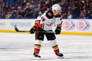 Leafs get Lyubushkin from Ducks in 3-team deal