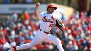 Cards P Gray leaves game with tight hamstring